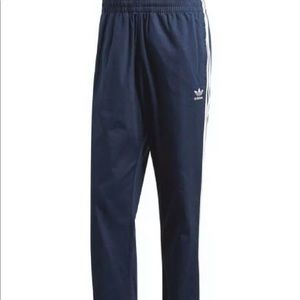 NEW ADIDAS BECKENBAUER WOVEN TRACK PANTS DL8642